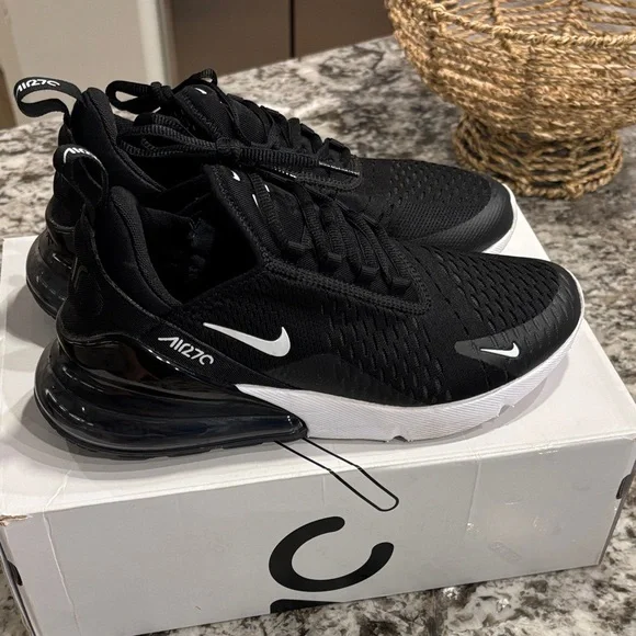 Nike Air Max 270 Black and White Sneakers - Picture 3 of 6